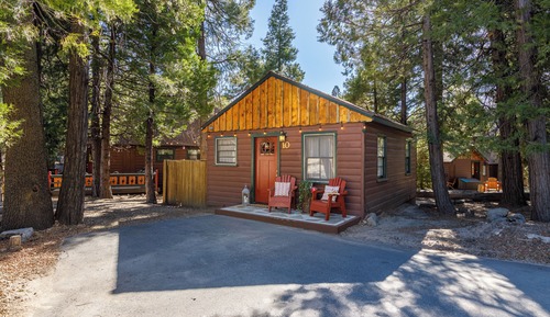 #10 Sugar Pine Cottage