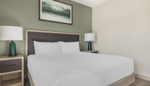 One-Bedroom King Suite with Sofa Bed