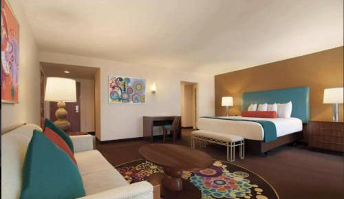 1 King Suite w/ Strip View + 1 King Suite w/ Strip View