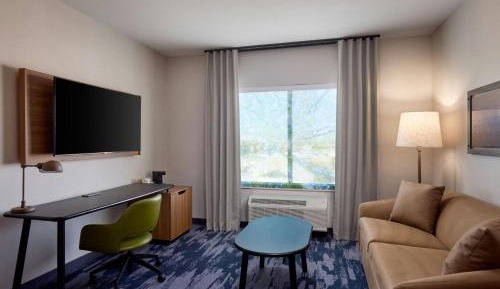 Studio with Two Queen Beds and Sofa Bed - Hearing Accessible