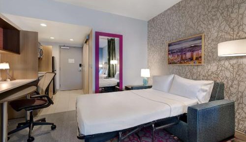 King Studio Suite