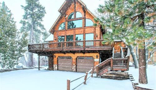 Six-Bedroom House