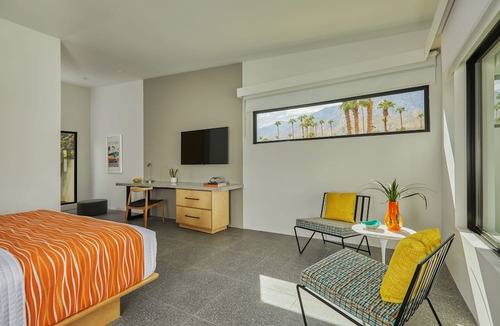 Twin Palms Hotel | Twin Palms Resort - A Gay Men's Resort