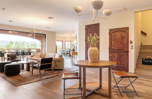 West Sedona Cottage | Pyramid by Avantstay Luxe Sedona Mansion w/Views, 7mins to Downtown