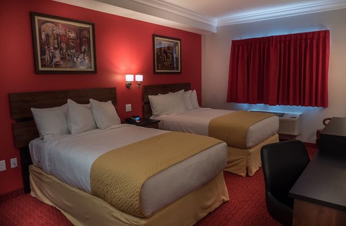 Midway Hotel | Skyline Hotel & Casino