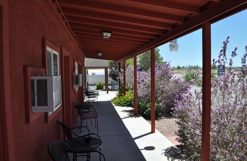 Pahrump Bed & Breakfast | K7 Bed and Breakfast
