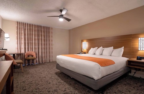 Grand Canyon Village Hotel | Maswik Lodge - Inside the Park