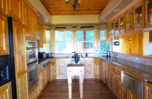 Lake Arrowhead Cabin | NorthBay GetAway - Currently Available to Rent