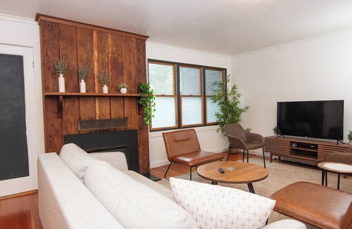 Anderson Valley Hotel | Anderson Valley Inn