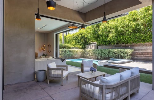 Carthay Circle House | Casa Bella by Oraklus