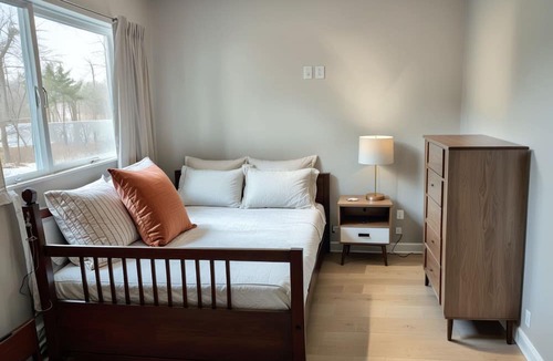 Hollywood Apartment | Modern 3BR Hollywood Stay Nestled in a Vibrant Los Angeles Neighborhood