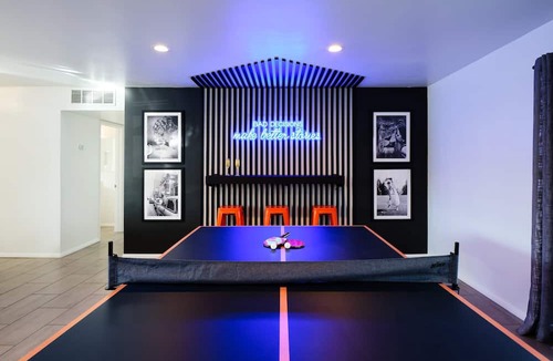 South Scottsdale Cottage | Disco in the Desert - Walk 2 Old Town - Pool Heat Available