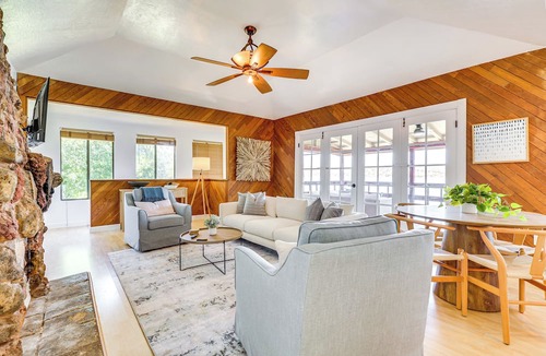 Clear Lake Cottage | Private Hot Tub w/Water Views: Lower Lake Getaway