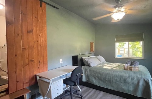 Squaw Valley House | Spacious Private 3bdr 2 bath Squaw Valley/Dunlap·WiFi·AC·lawn·Kings Cyn Ntl Park
