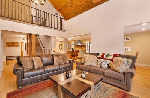 Evergreen Estates Cabin | Apres SKI Haus #2201