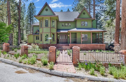 Evergreen Estates Cabin | Apres SKI Haus #2201