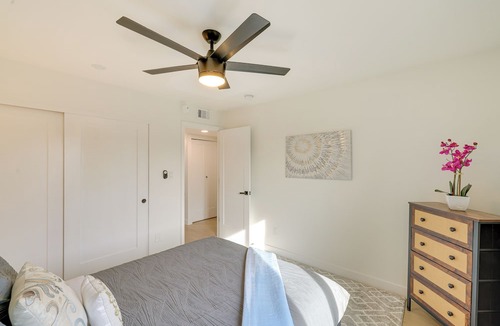 Chateau De Vie Three Apartment | 2 Mi to Old Town! Dog-friendly Condo w/Pool