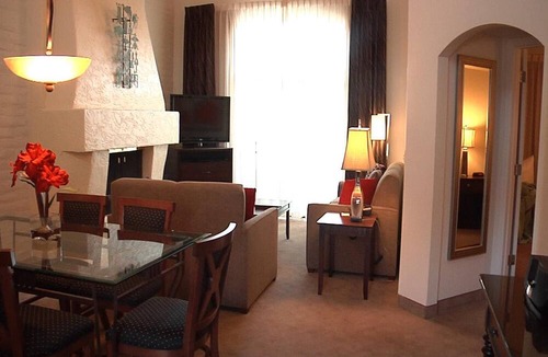 Scottsdale Resort | Getaways at Scottsdale Camelback