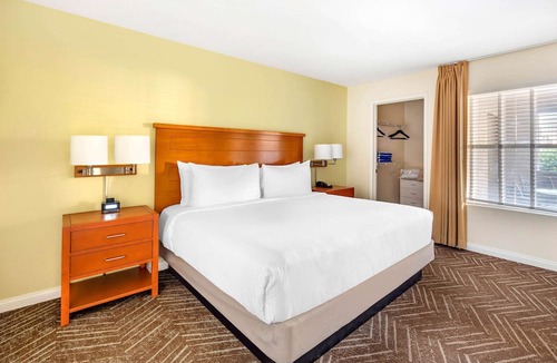 Las Vegas Hotel | Hilton Vacation Club Desert Retreat Las Vegas