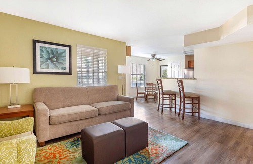 Las Vegas Hotel | Hilton Vacation Club Desert Retreat Las Vegas