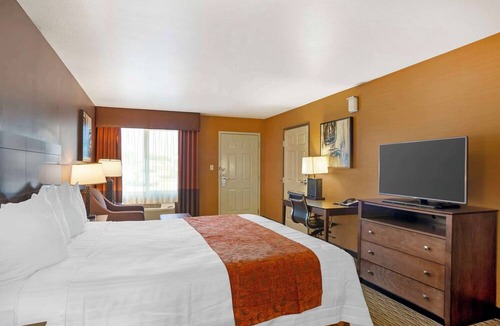 Exeter Hotel | Best Western Exeter Inn & Suites