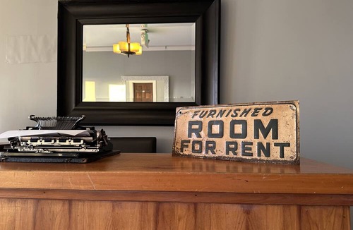 Hermosa Beach Hotel | The Vurpillat Beachfront Hotel