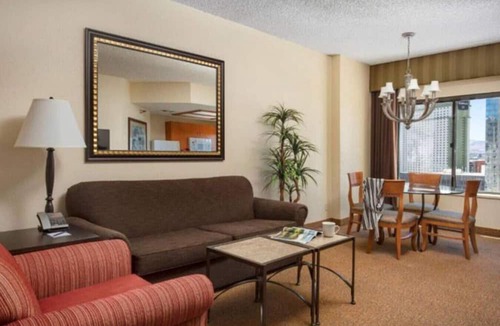 Las Vegas Strip Apartment | Polo Towers 2 bedroom · Spacious 2 Bedroom Suite on Las Vegas Strip!