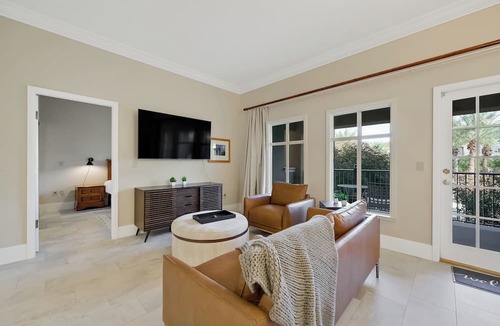 Lake Las Vegas Condo | Lake Las Vegas Retreat: Elegant Comfort Awaits