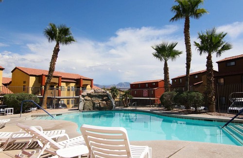Mesquite Condo | Desert Valley Hide Out by J and Amy BL991341