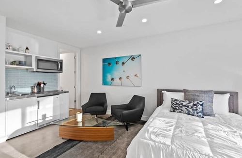 Arts District Apartment | Soulshine Studio in the Heart of Old Town Scottsdale