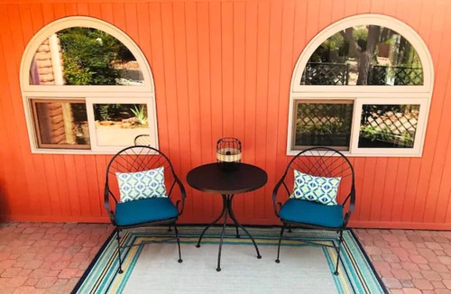 West Sedona Apartment | SuMmEr SaLe - Kameya Casita, Red Rock Views, Walk to Trails, Koi Pond & Patio