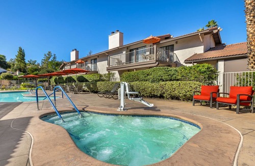San Diego Country Estates Hotel | Your Home Away From Home! Close to Milagro Farm Vineyards and Winery, Fishing