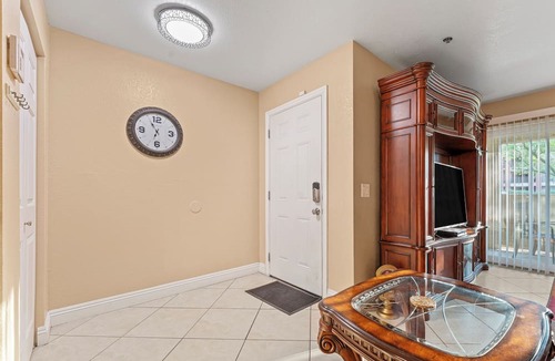 Las Vegas Condo | 3 Bedroom Condo