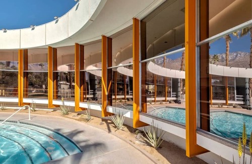 Twin Palms Condo | Elegant & Minimalistic Bungalow at Ocotillo Lodge