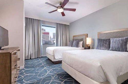 Las Vegas Condo | 2BD/Vegas - Private Living Room and Kitchen in your Condo!