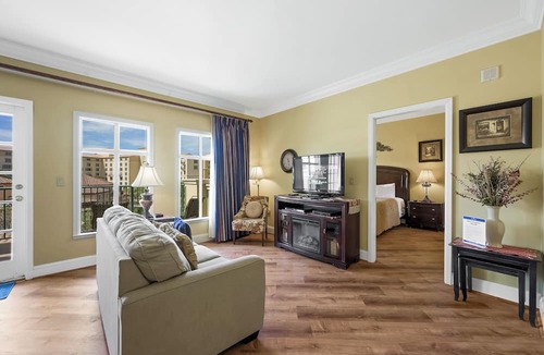 Lake Las Vegas Condo | Angled Lake & Village View Retreat, Lake Las Vegas
