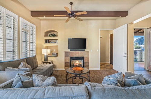 La Quinta Condo | Mountain View! Luxurious Villa near Clubhouse with Mountain Views - Pet Friendly! - Upstairs (C48)