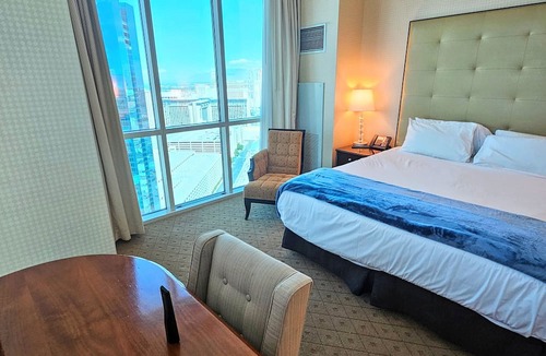 Las Vegas Condo | TOP 38th FLOOR 1 BR PENTHOUSE! BALCONY! SPHERE, F1 Views, POOL-NO RESORT FEES!