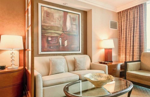 Las Vegas Condo | No Resort Fee | Strip Views, Pools & Parking