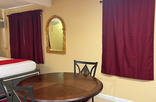 Sunrise Manor Apartment | Soothing 1-bedroom apartment with AC in vibrant Las Vegas