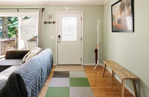 Arrowhead Villas Cabin | Cozy 2-bedroom cabin with central heat/AC in charming Lake Arrowhead