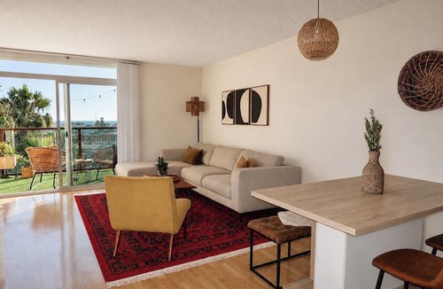 Marina del Rey Apartment | BEST Ocean & Sunset views in Marina Del Rey - 12 mins from LAX & SoFi Stadium
