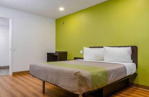 Raisin Apartment | Queen Bed|Mobil Acc|Tub|Nsmk