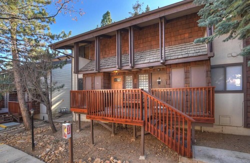 Big Bear Lake Condo | Big Bear Ski In Ski Out By Destination Big Bear: Walk to Snow Summit Ski Resort! Hot Tub! Open Concept Reverse Floor Plan! Rock Fireplace!