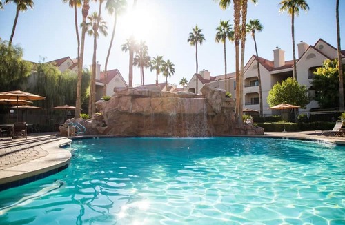 Las Vegas Hotel | Live the Villa Life | 5 Pools, Game Room, Full Kitchen & BBQ Grills