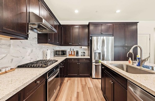 Chino House | Comfort & Style Home Near the Airport