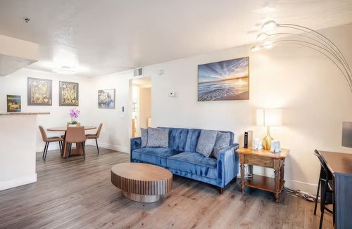 Las Vegas Apartment | Budget-Friendly 2BR/2BA Near Vegas Strip Free Parking, Pool, WiFi, No Resort Fee