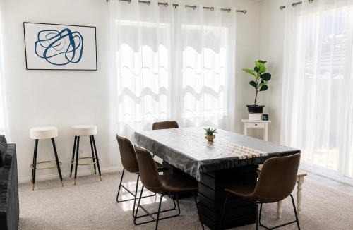 Chino House | # Marbella Lane - Near Disney - Family Game Home