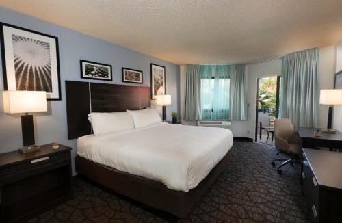 Las Vegas Hotel | Silver Sevens Hotel and Casino, a Wyndham Garden
