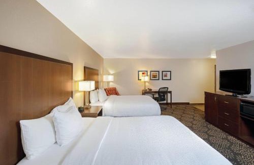 Peccole Ranch Hotel | La Quinta by Wyndham Las Vegas RedRock/Summerlin